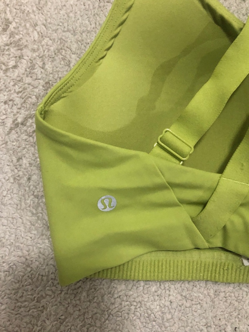 lululemon Energy Longline Sports Bra in a bright green color. 34 DD - Picture 3 of 4
